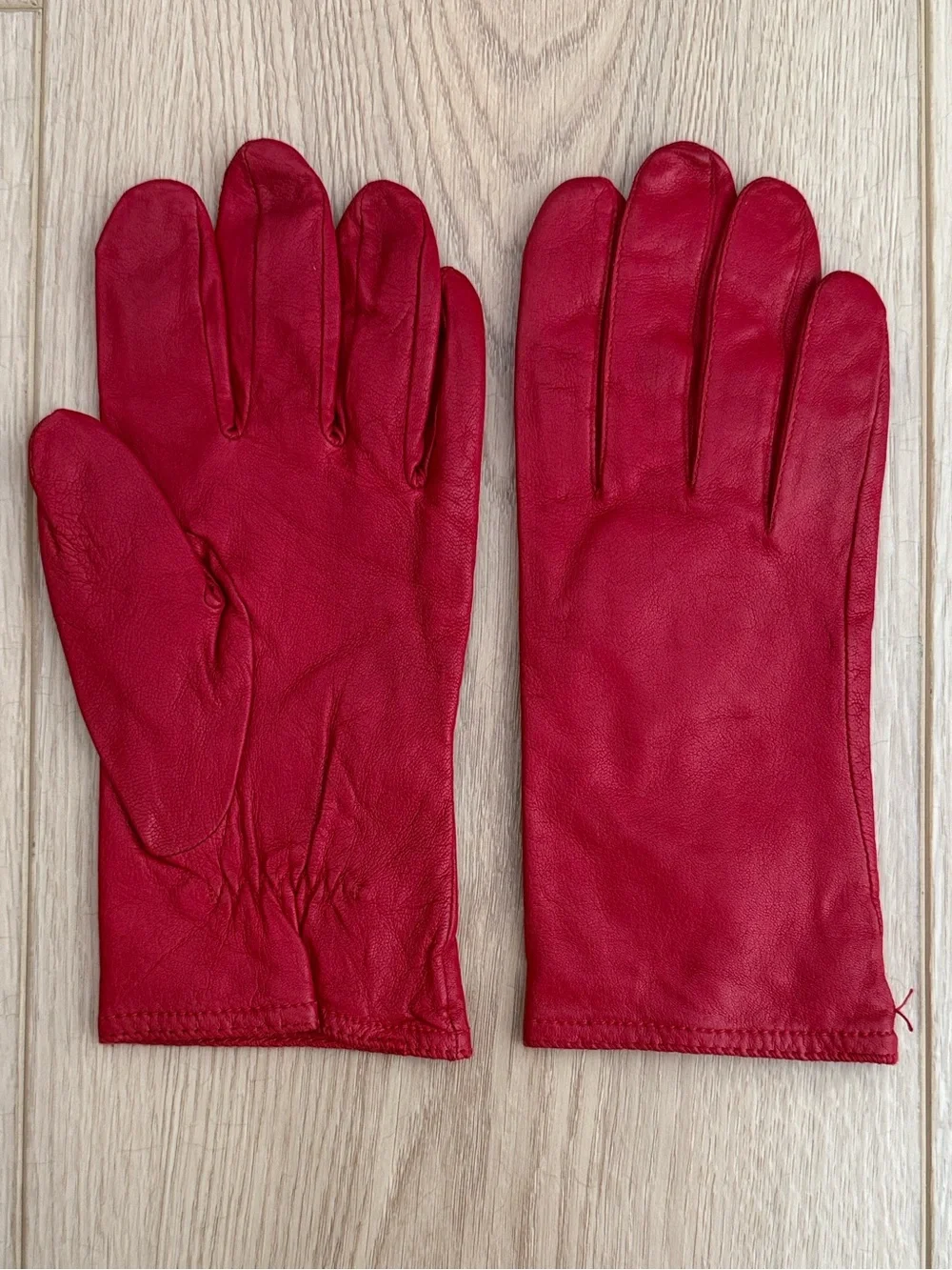Red Leather Gloves Vintage 1980s Grandoe Women’s L Winter Minimalist Statement